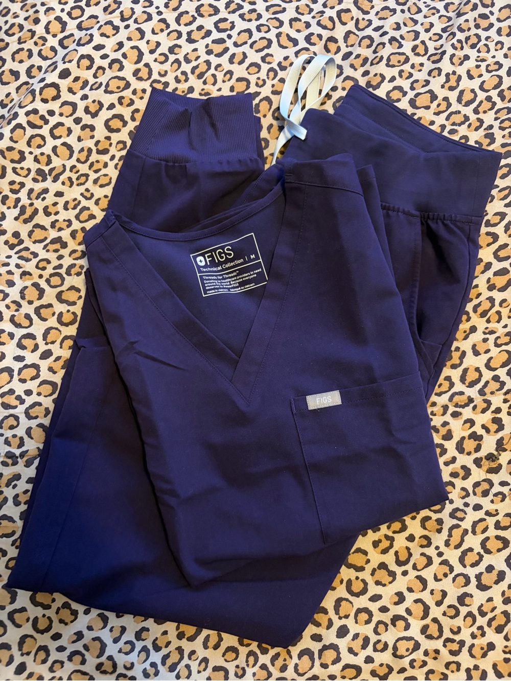 FIGS Scrub Top and Jogger Pants